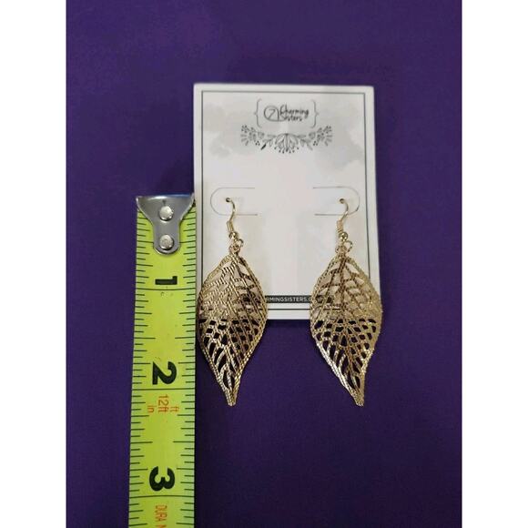 Yellow Gold Plated Filigree Textured Leaf Shaped Dangle Earrings Pierced New - Picture 4 of 6